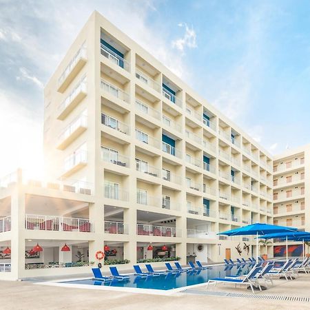Decameron La Marina Guayabitos, Ramada All-Inclusive Resort リンコン・デ・グアヤビトス エクステリア 写真