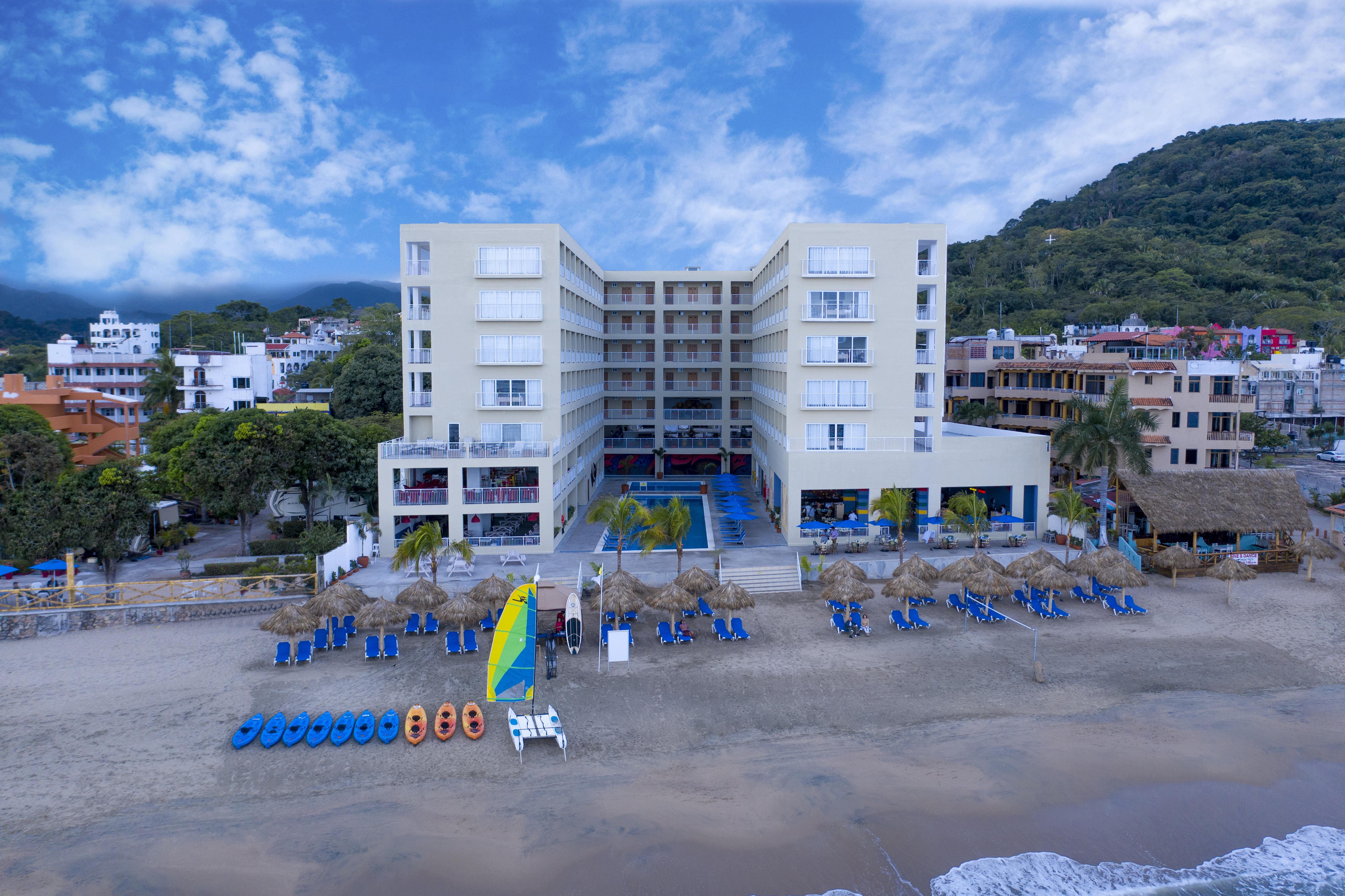 Decameron La Marina Guayabitos, Ramada All-Inclusive Resort リンコン・デ・グアヤビトス エクステリア 写真