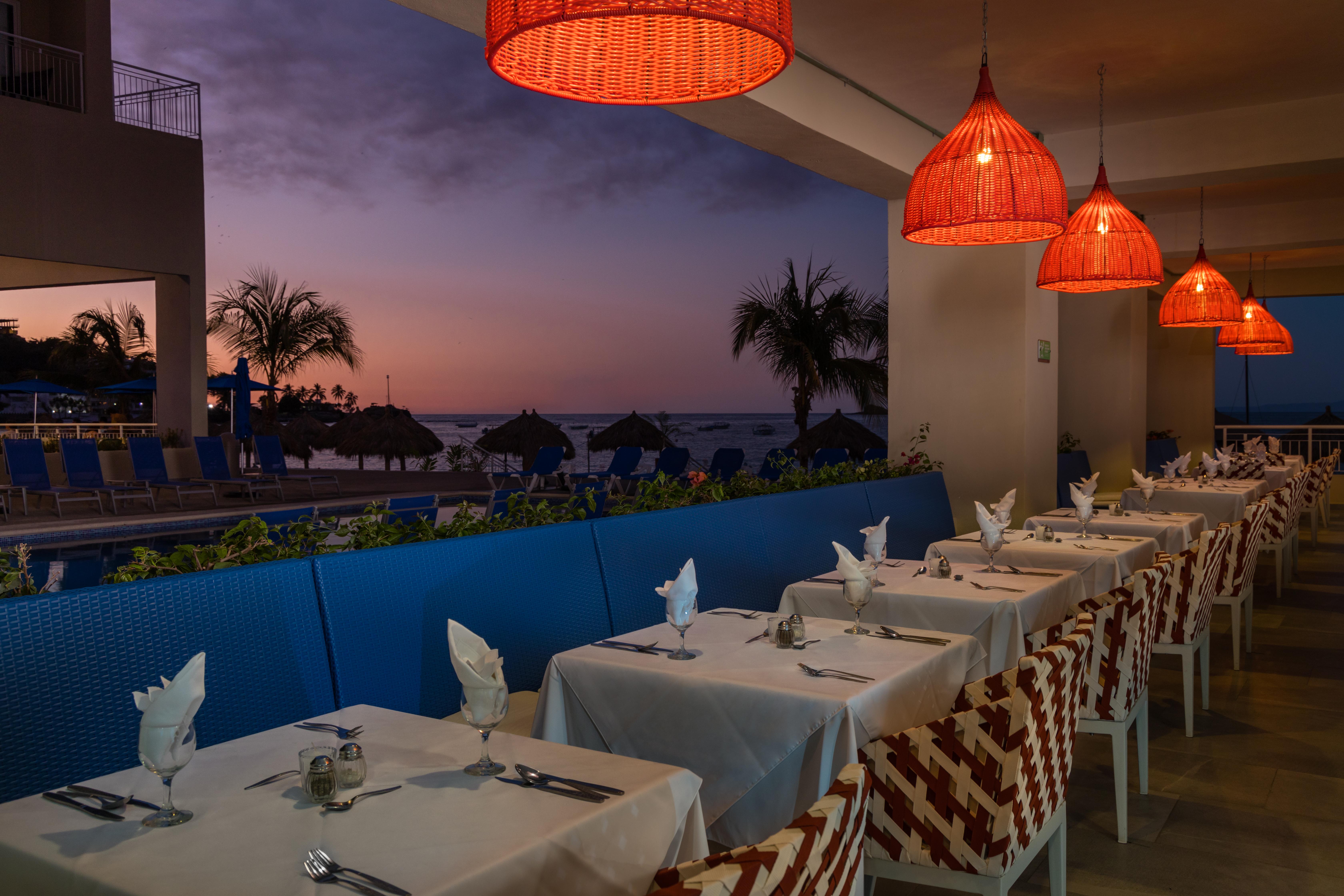 Decameron La Marina Guayabitos, Ramada All-Inclusive Resort リンコン・デ・グアヤビトス エクステリア 写真