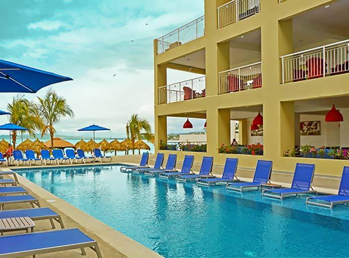 Decameron La Marina Guayabitos, Ramada All-Inclusive Resort リンコン・デ・グアヤビトス エクステリア 写真