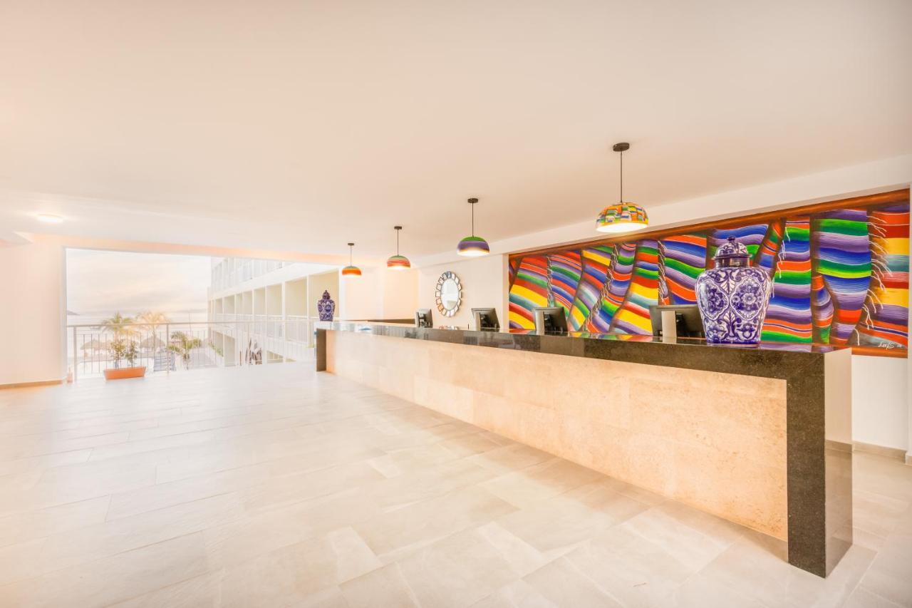 Decameron La Marina Guayabitos, Ramada All-Inclusive Resort リンコン・デ・グアヤビトス エクステリア 写真