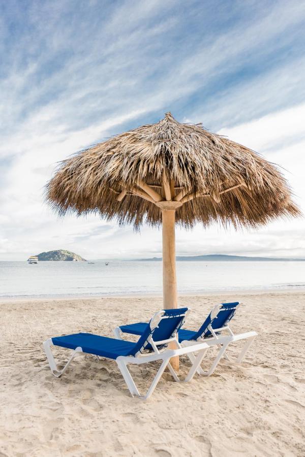 Decameron La Marina Guayabitos, Ramada All-Inclusive Resort リンコン・デ・グアヤビトス エクステリア 写真